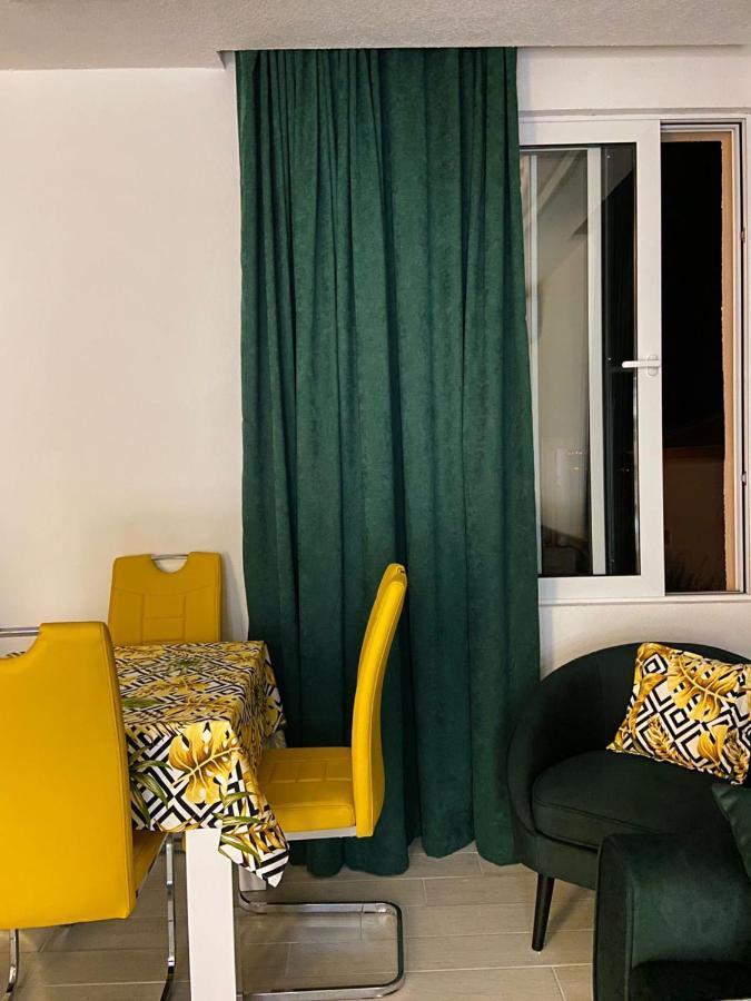 Id Apartments ティヴァト エクステリア 写真