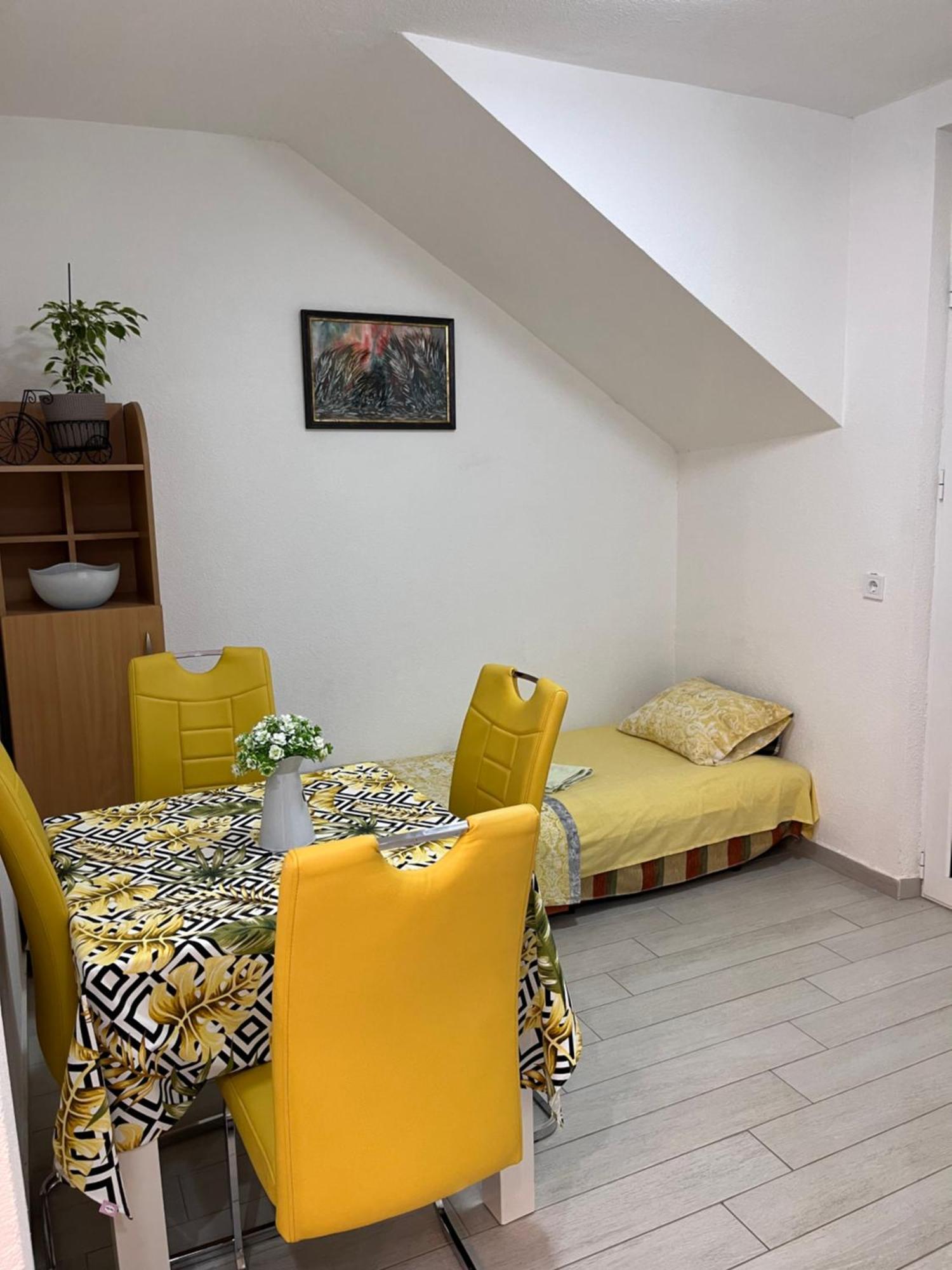 Id Apartments ティヴァト エクステリア 写真