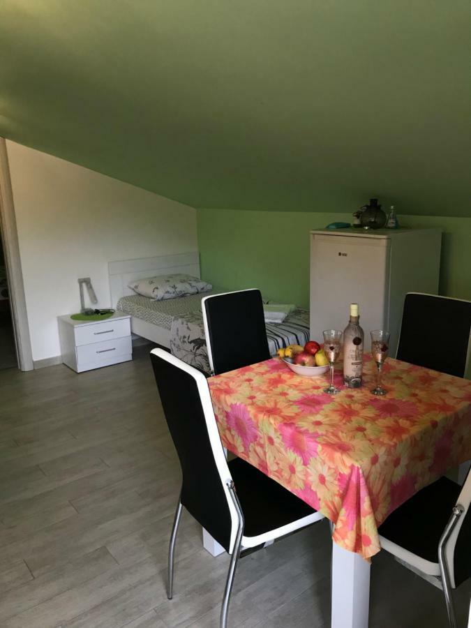 Id Apartments ティヴァト エクステリア 写真