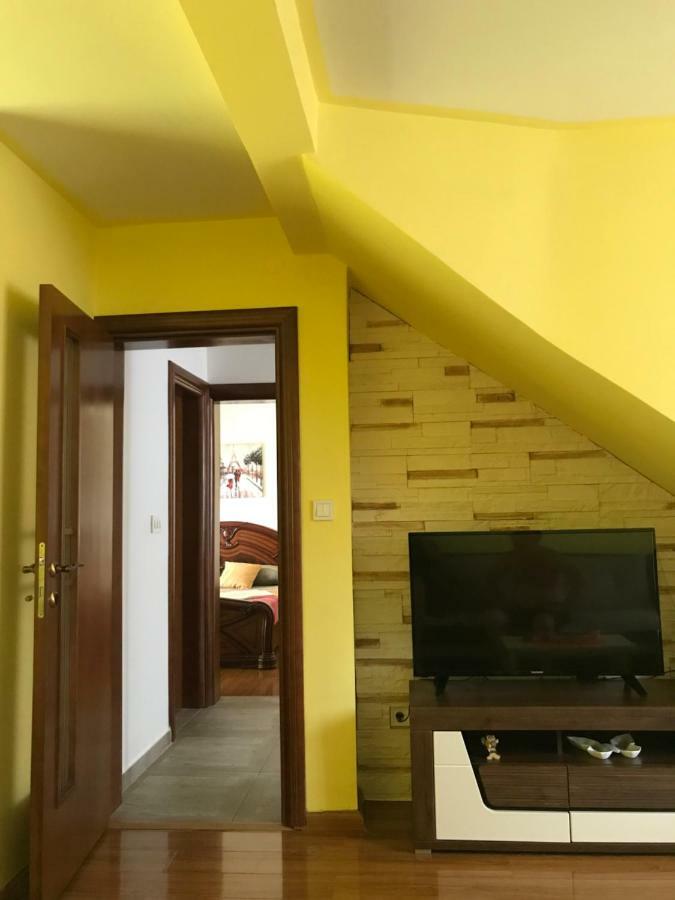Id Apartments ティヴァト エクステリア 写真